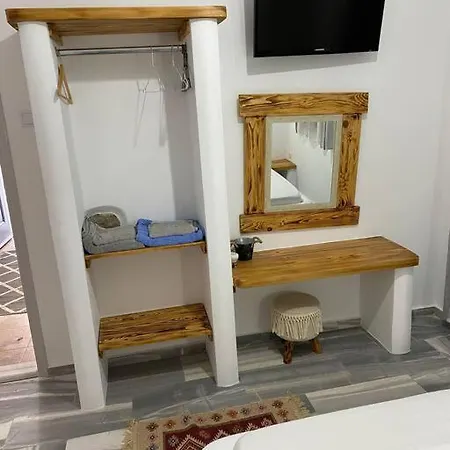 George's Platy Gyalos