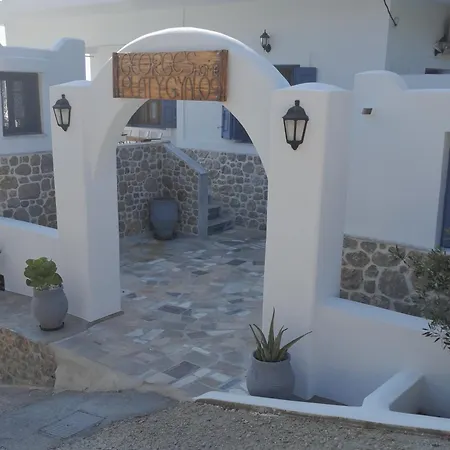 George's Platy Gyalos Panormos (Kalymnos)