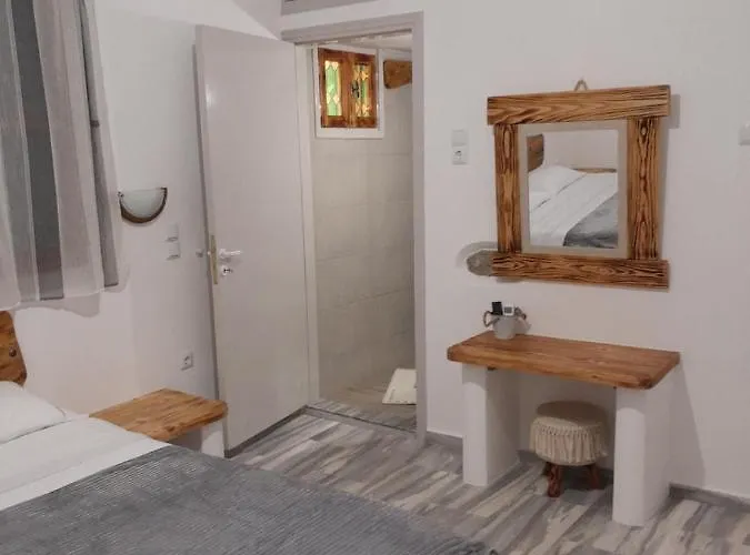 George's Platy Gyalos Vakantiehuis