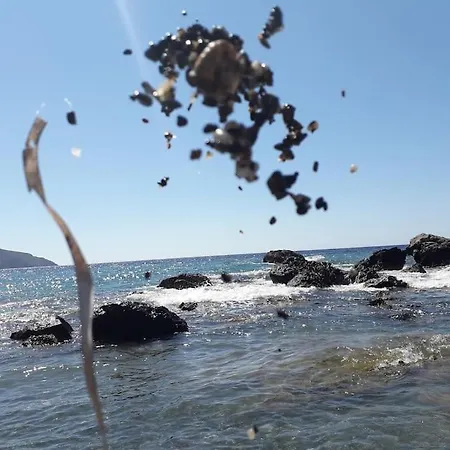 Semesterbostad George's Platy Gyalos Panormos (Kalymnos)