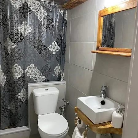 George's Platy Gyalos