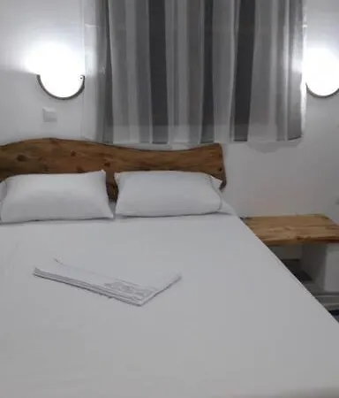 George's Platy Gyalos Panormos (Kalymnos)