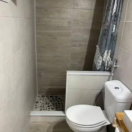 George's Platy Gyalos *