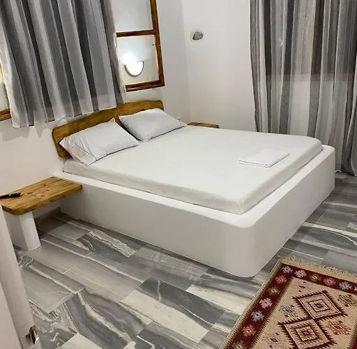 Vakantiehuis George's Platy Gyalos Panormos (Kalymnos)