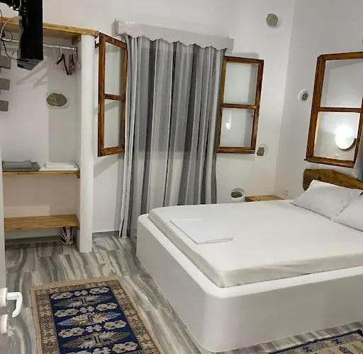 George's Platy Gyalos * Panormos (Kalymnos)