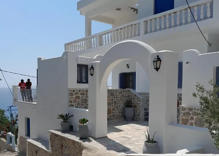 George's Platy Gyalos Panormos (Kalymnos)