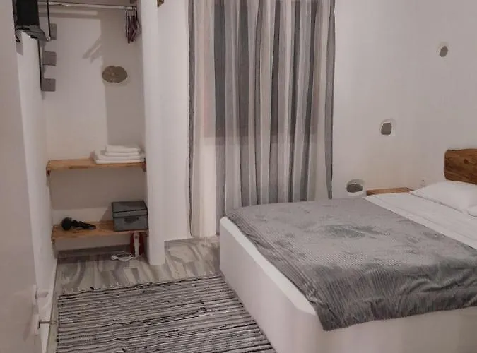 Tatil Evi George's Platy Gyalos