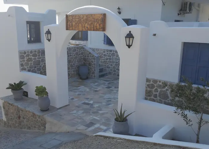 George's Platy Gyalos Panormos (Kalymnos)